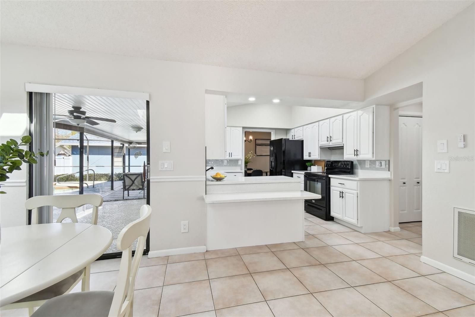 3111 BISHOP DR, SAFETY HARBOR, FL, 34695