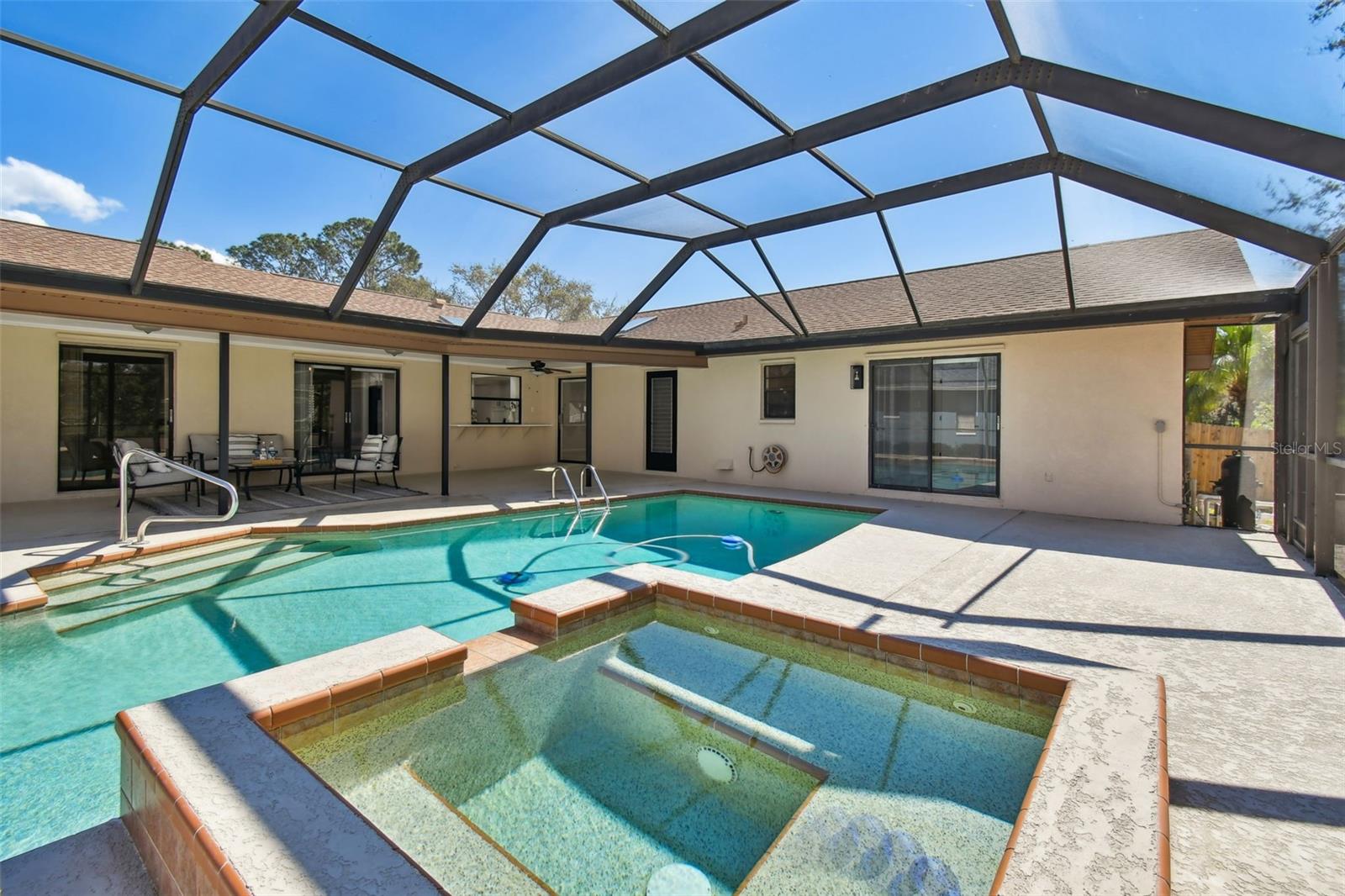 3111 BISHOP DR, SAFETY HARBOR, FL, 34695