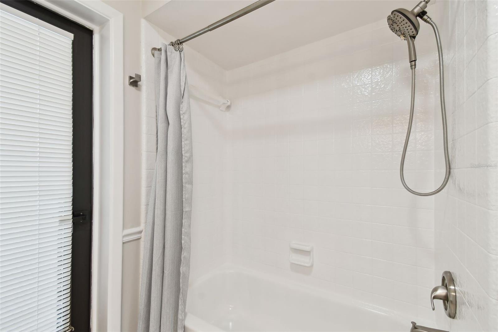 3111 BISHOP DR, SAFETY HARBOR, FL, 34695