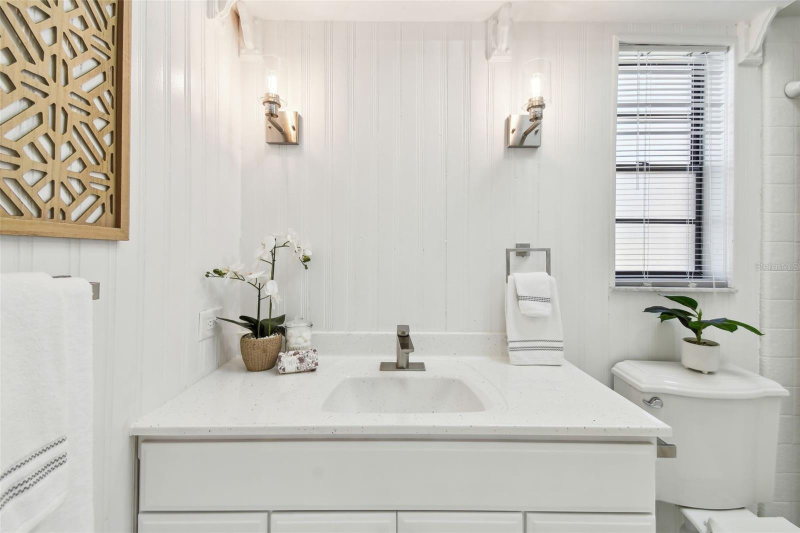 3111 BISHOP DR, SAFETY HARBOR, FL, 34695