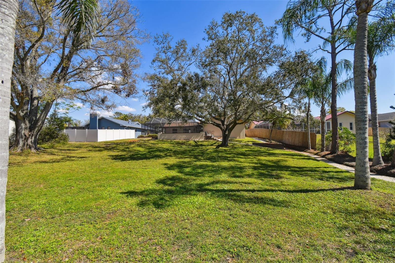 3111 BISHOP DR, SAFETY HARBOR, FL, 34695