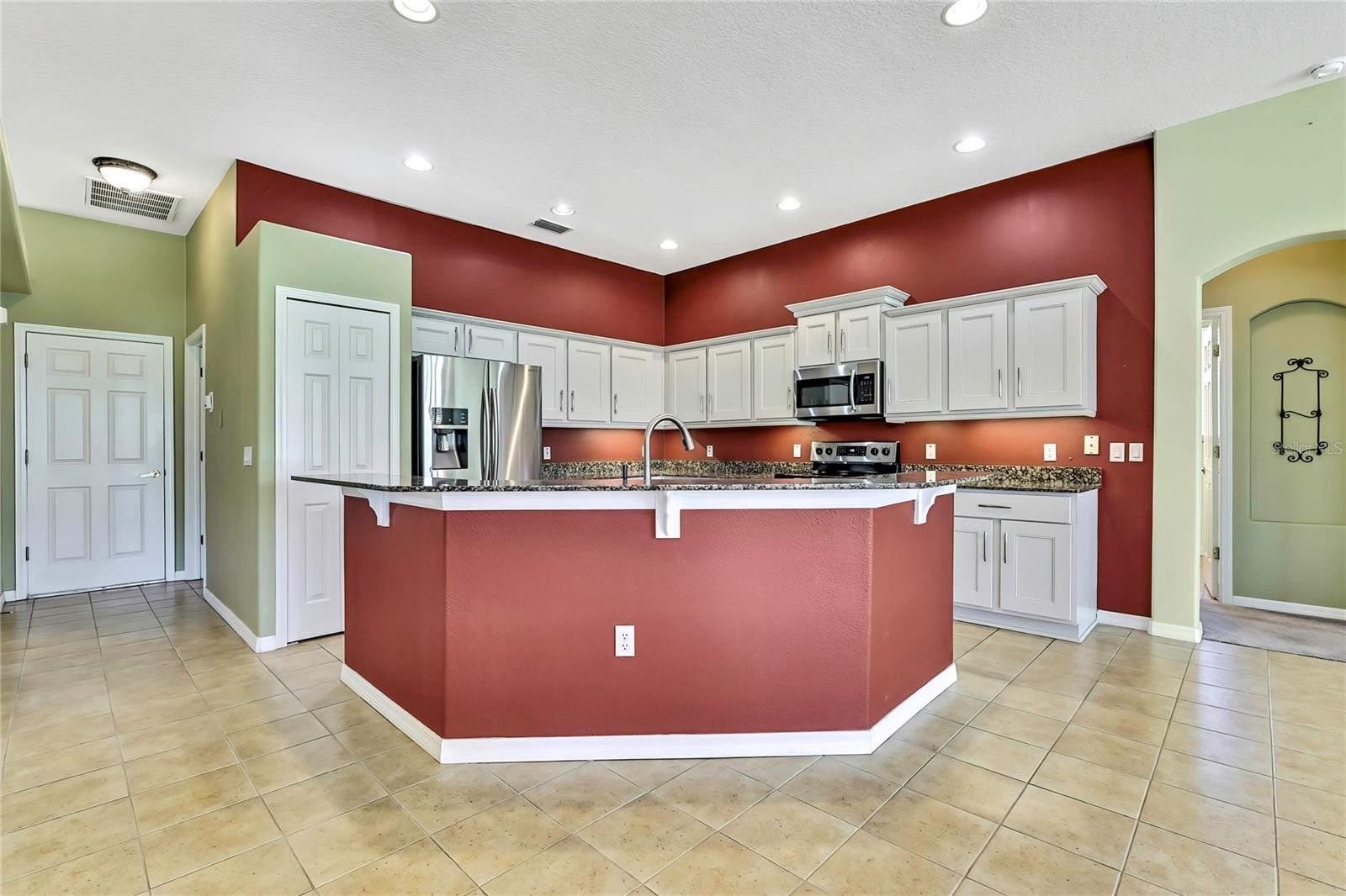 18951 GRAND CLUB DR, HUDSON, FL, 34667