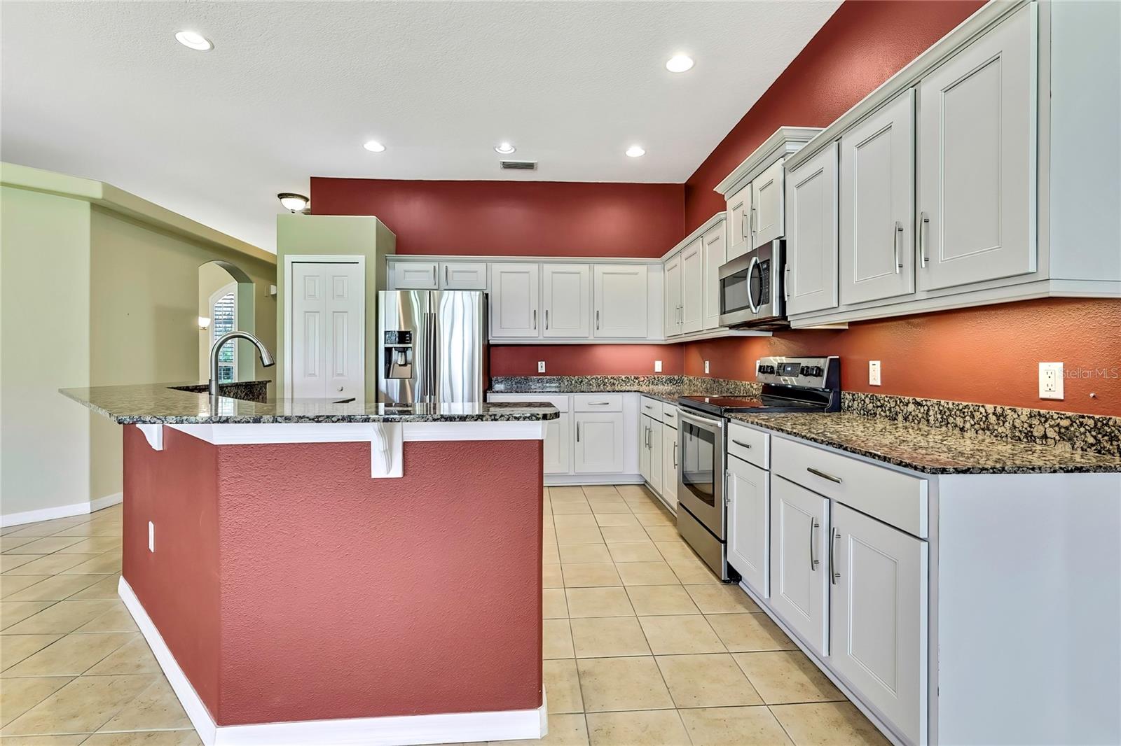18951 GRAND CLUB DR, HUDSON, FL, 34667