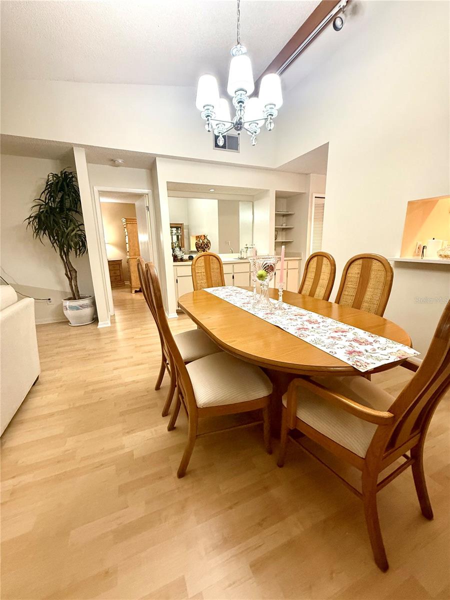 9 ESCONDIDO CIR #88, ALTAMONTE SPRINGS, FL, 32701