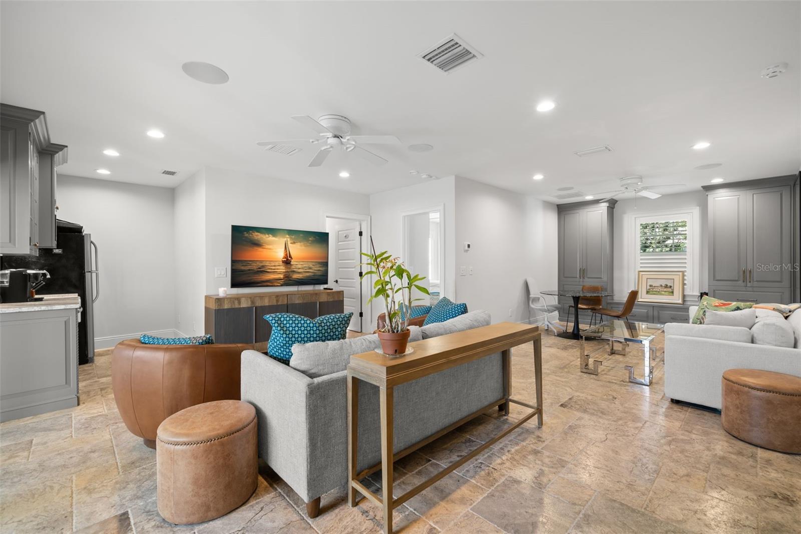3412 W MCKAY AVE, TAMPA, FL, 33609