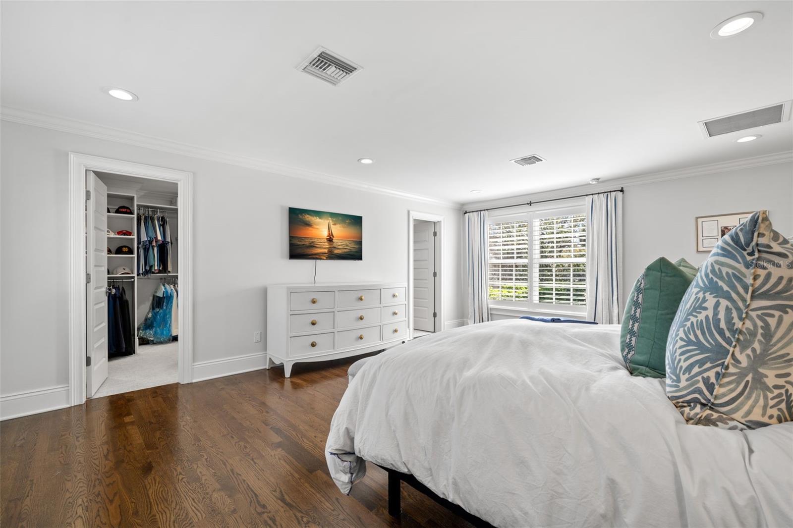 3412 W MCKAY AVE, TAMPA, FL, 33609