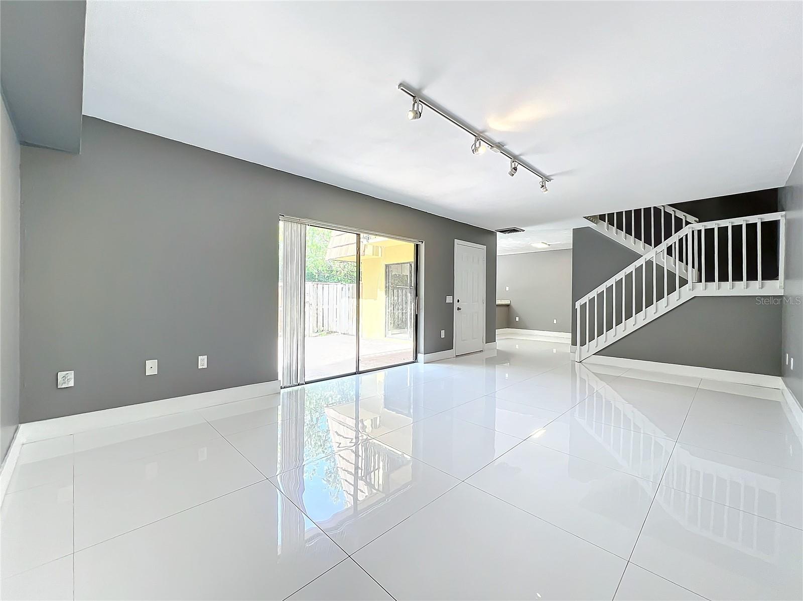 5401 ELM CT #303, ORLANDO, FL, 32811