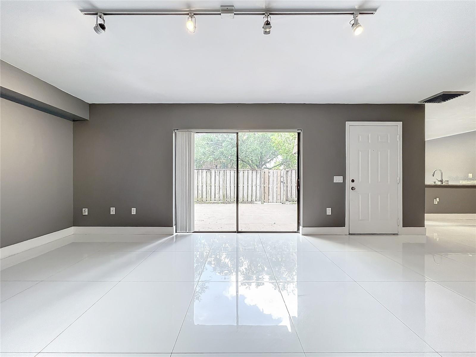 5401 ELM CT #303, ORLANDO, FL, 32811