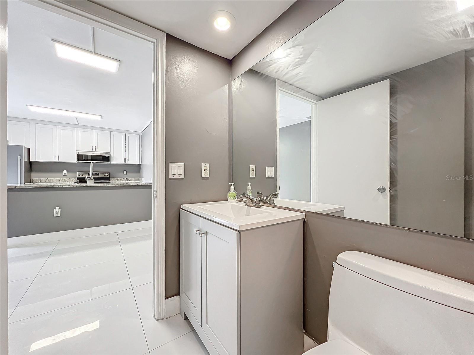 5401 ELM CT #303, ORLANDO, FL, 32811