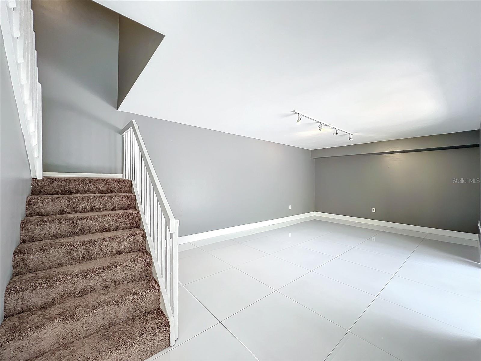 5401 ELM CT #303, ORLANDO, FL, 32811