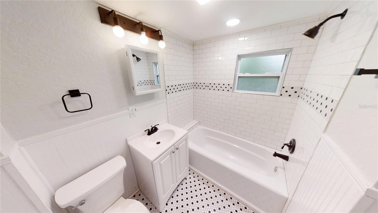 1816 34TH AVE N, ST PETERSBURG, FL, 33713