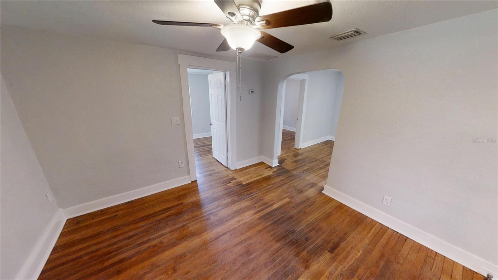 1816 34TH AVE N, ST PETERSBURG, FL, 33713