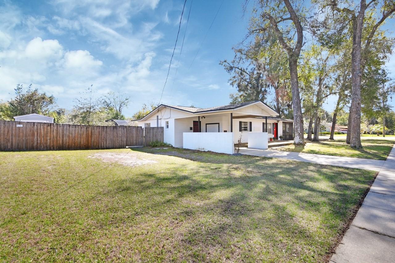 129 S MARYDELL AVE, DELAND, FL, 32720