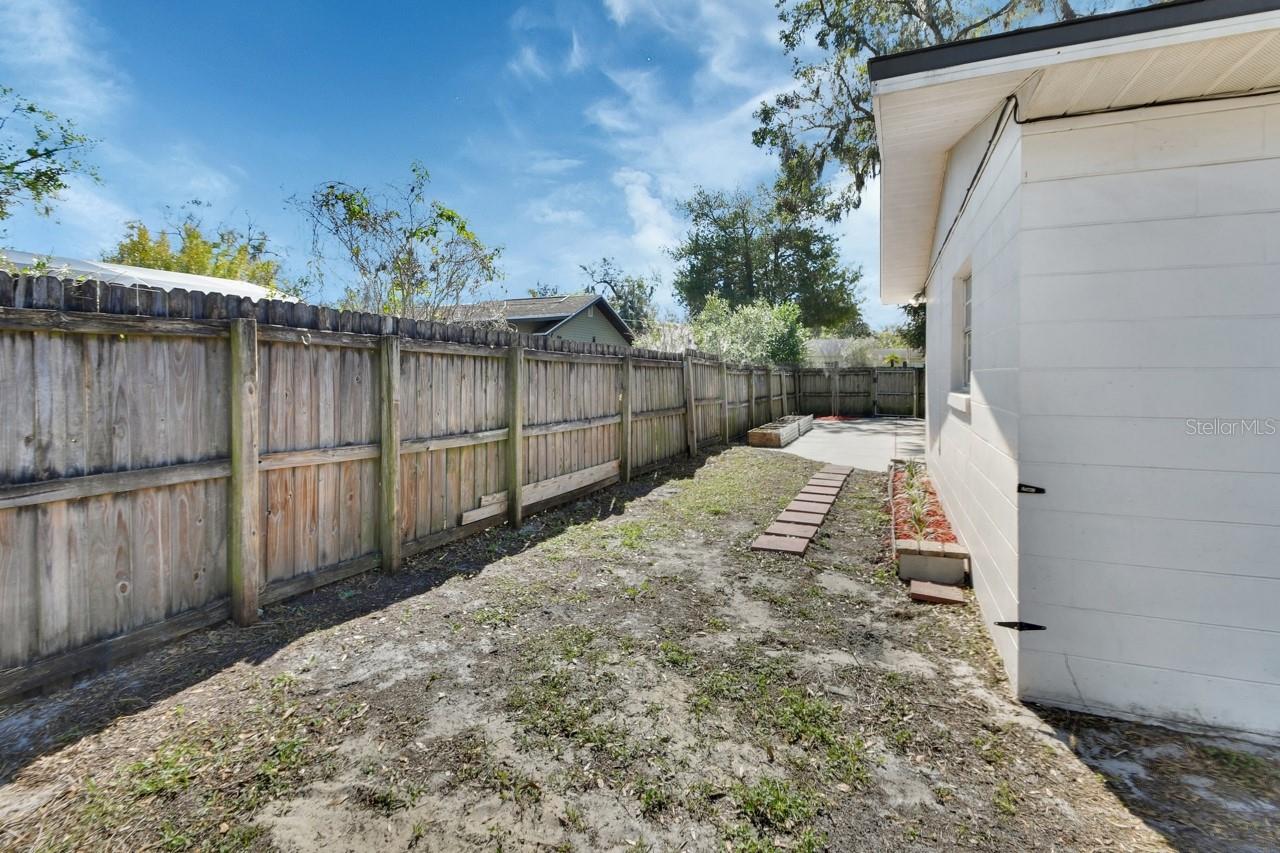 129 S MARYDELL AVE, DELAND, FL, 32720