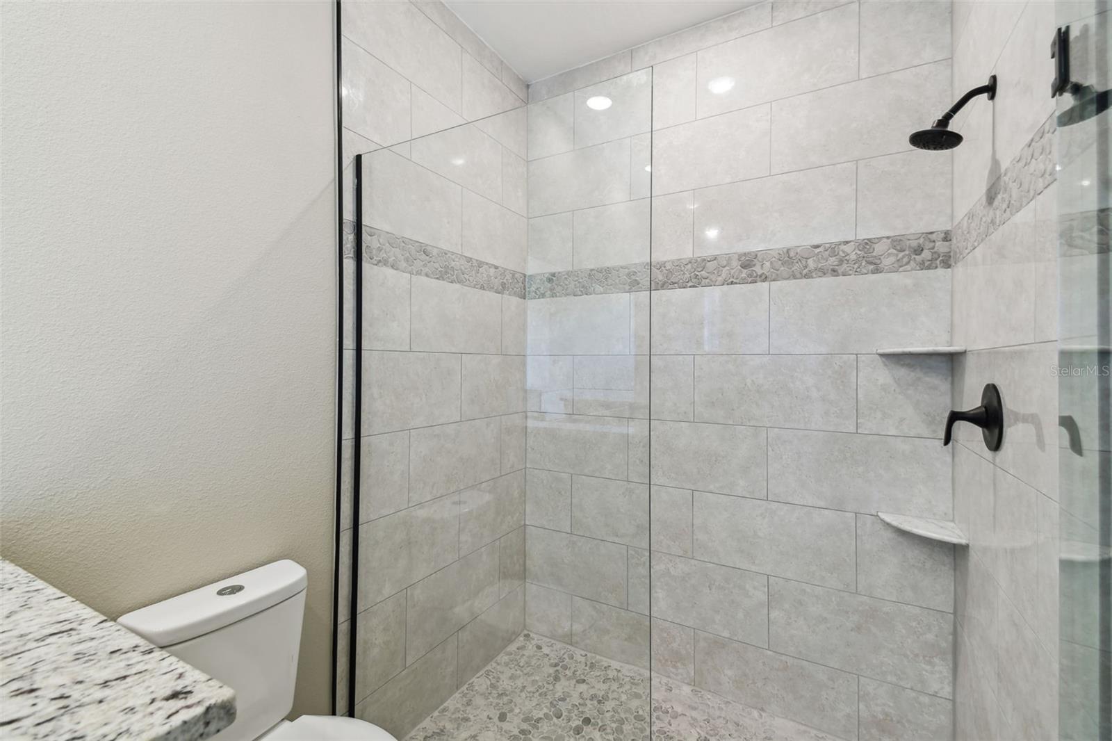 1870 BLACKWELDER RD, DE LEON SPRINGS, FL, 32130