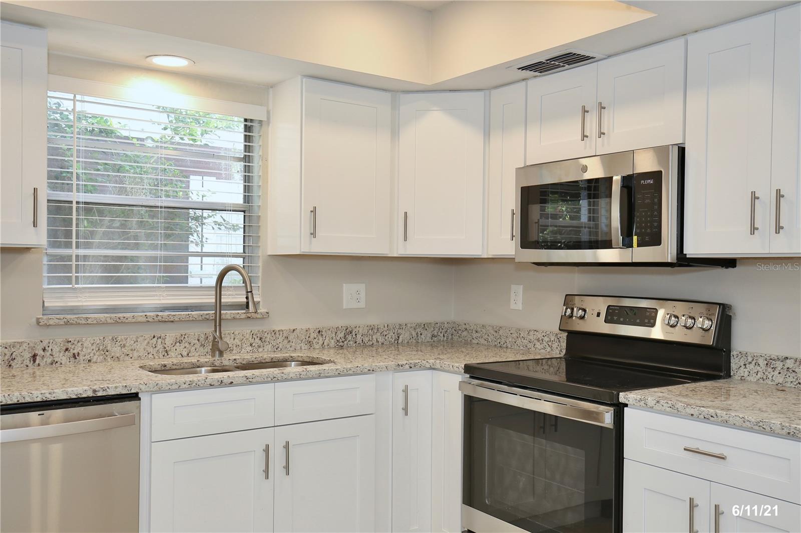 1111 PALMER ST, ORLANDO, FL, 32801