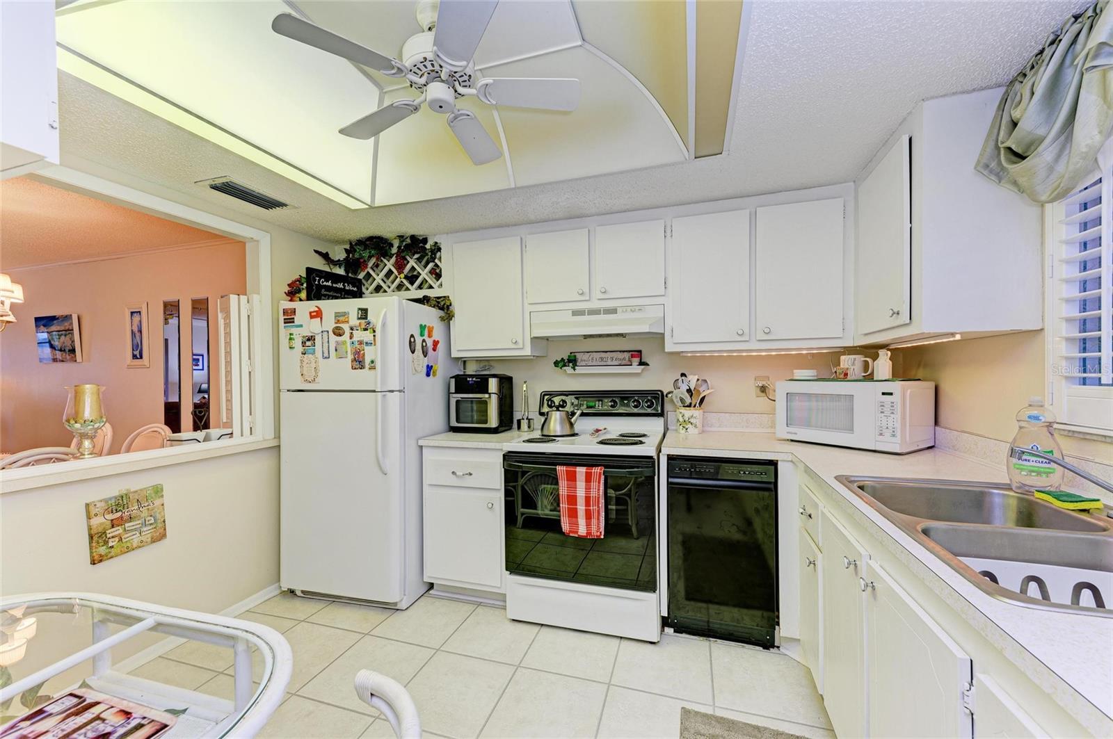 3829 LAKE BAYSHORE DR #511, BRADENTON, FL, 34205