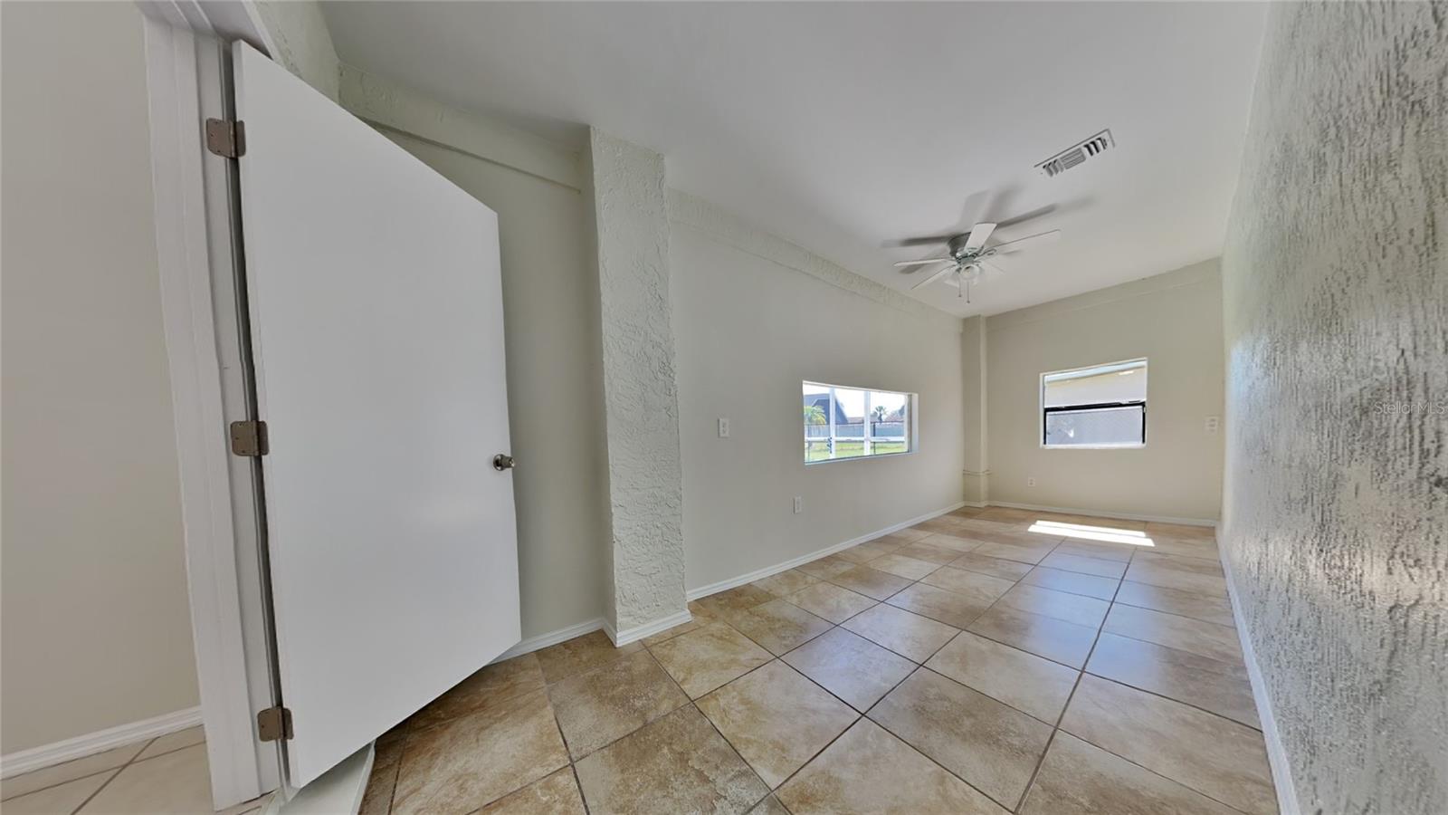 512 LOST CREEK CT, KISSIMMEE, FL, 34743