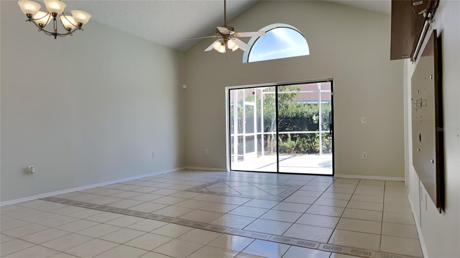 512 LOST CREEK CT, KISSIMMEE, FL, 34743