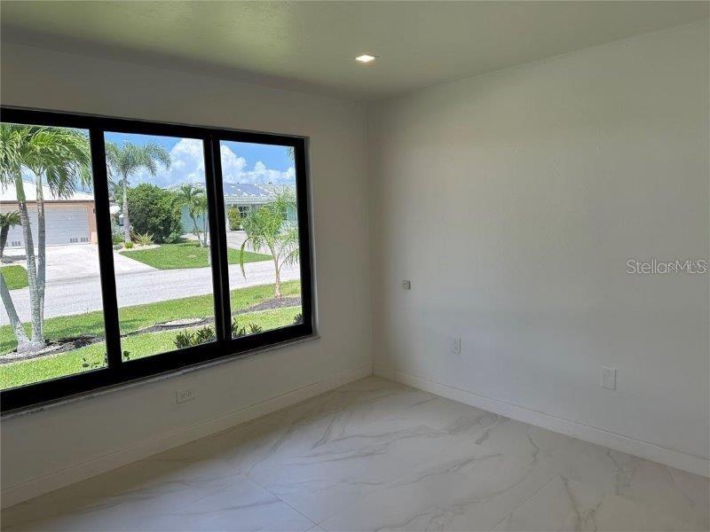 618 SANTA MARGERITA LN, PUNTA GORDA, FL, 33950