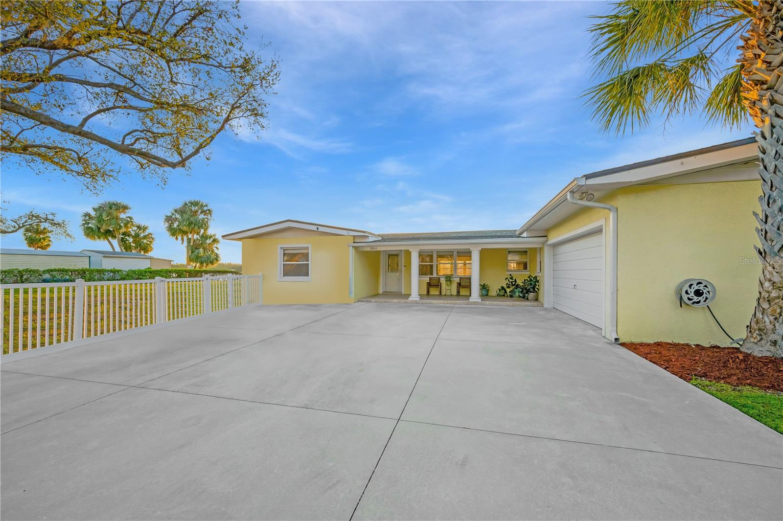8841 W MILLPOINT RD, RIVERVIEW, FL, 33578