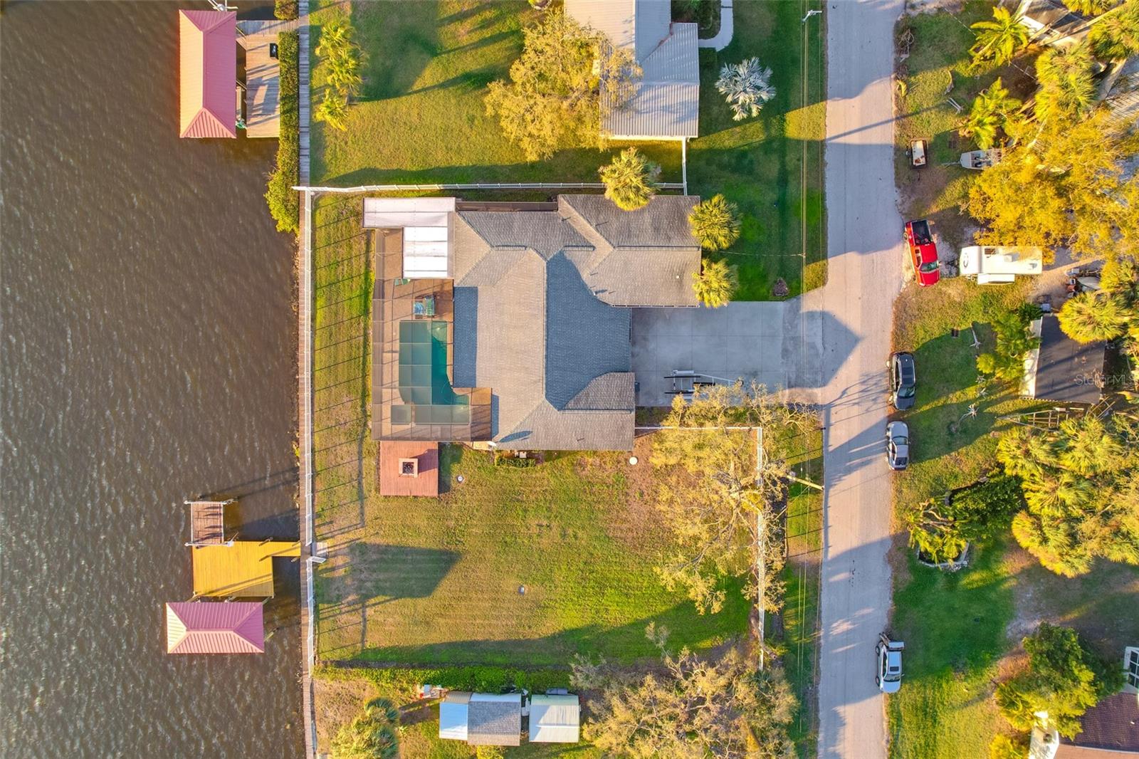 8841 W MILLPOINT RD, RIVERVIEW, FL, 33578