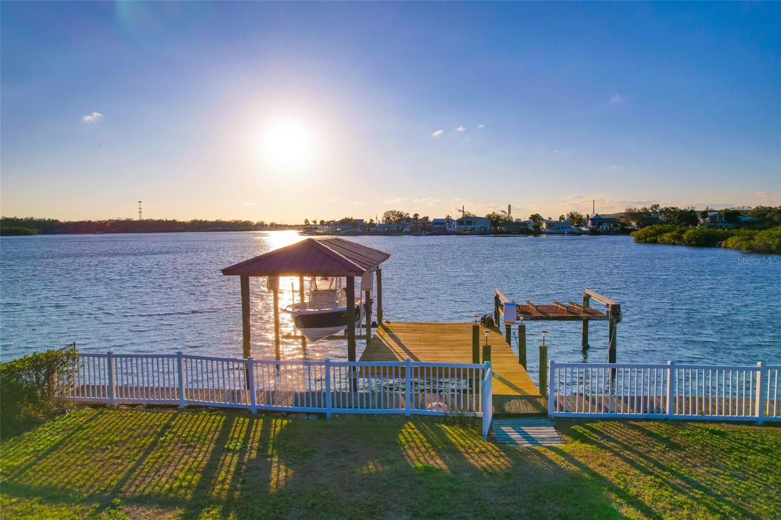 8841 W MILLPOINT RD, RIVERVIEW, FL, 33578