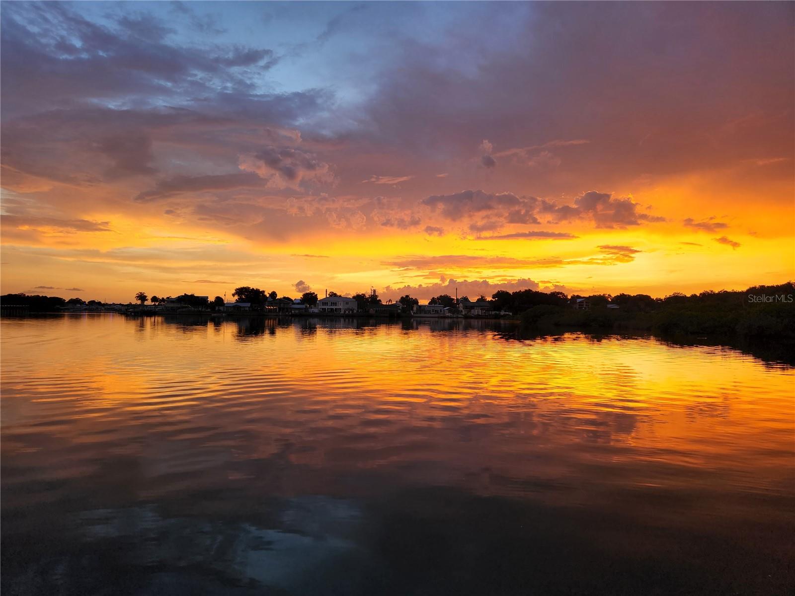 8841 W MILLPOINT RD, RIVERVIEW, FL, 33578