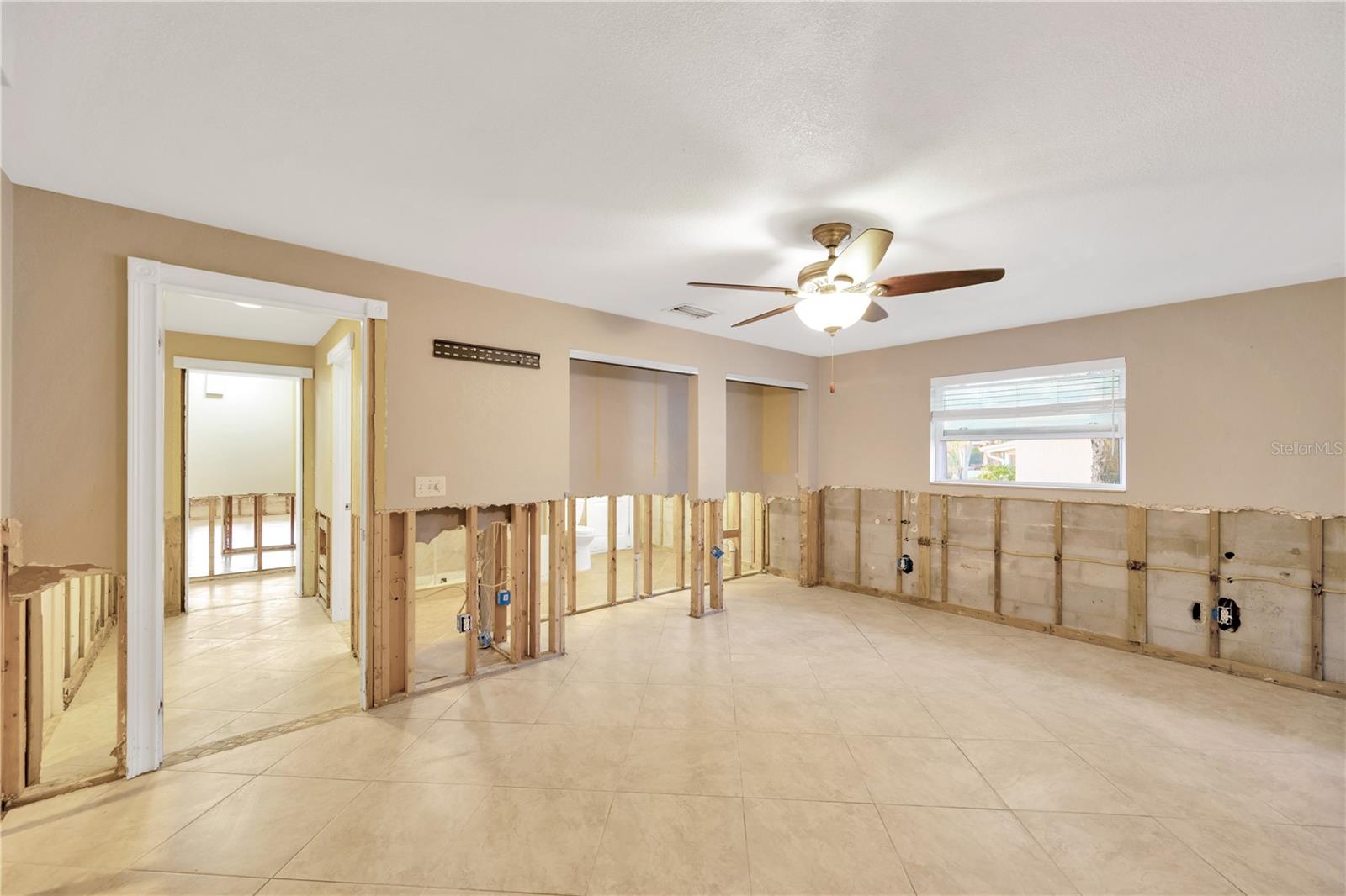 8841 W MILLPOINT RD, RIVERVIEW, FL, 33578