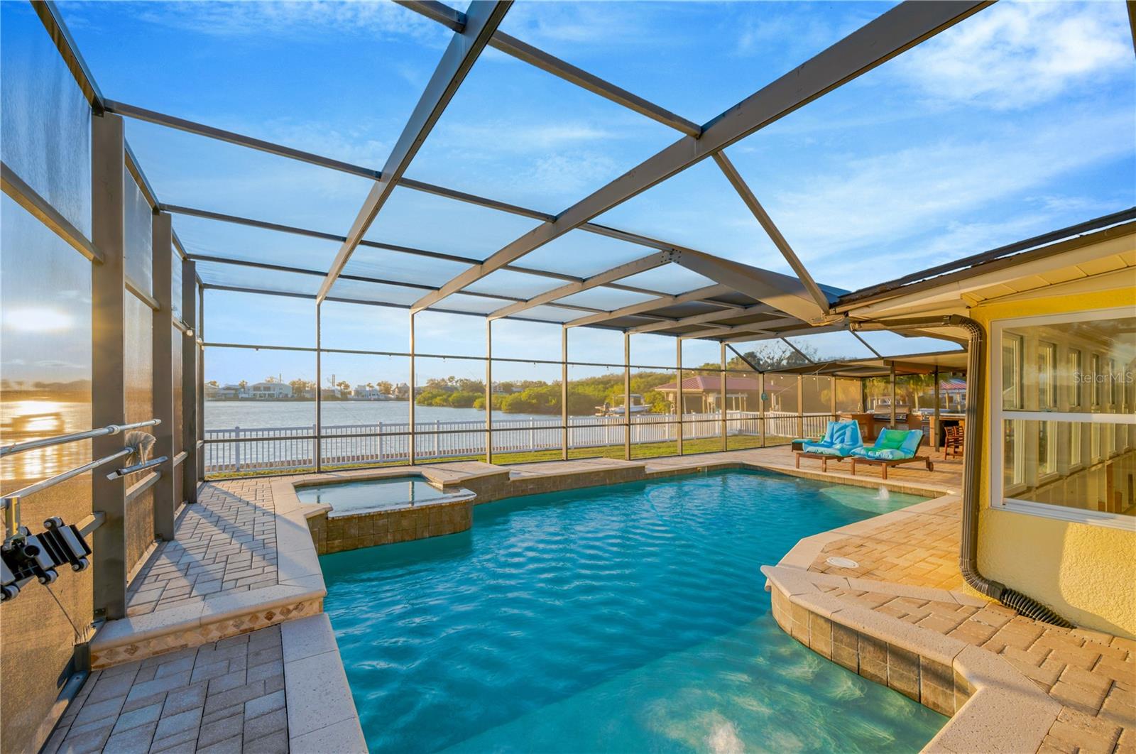 8841 W MILLPOINT RD, RIVERVIEW, FL, 33578