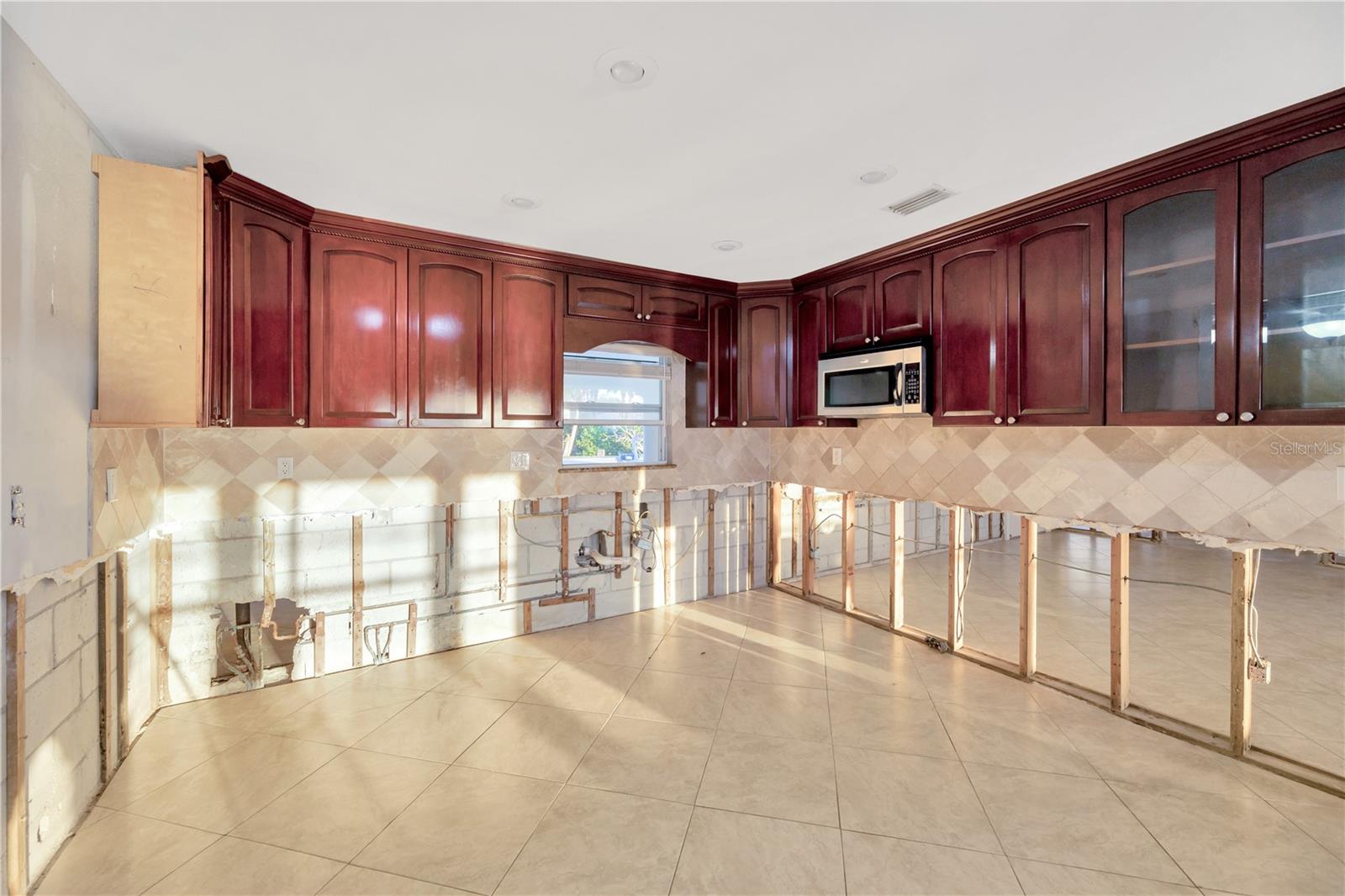 8841 W MILLPOINT RD, RIVERVIEW, FL, 33578