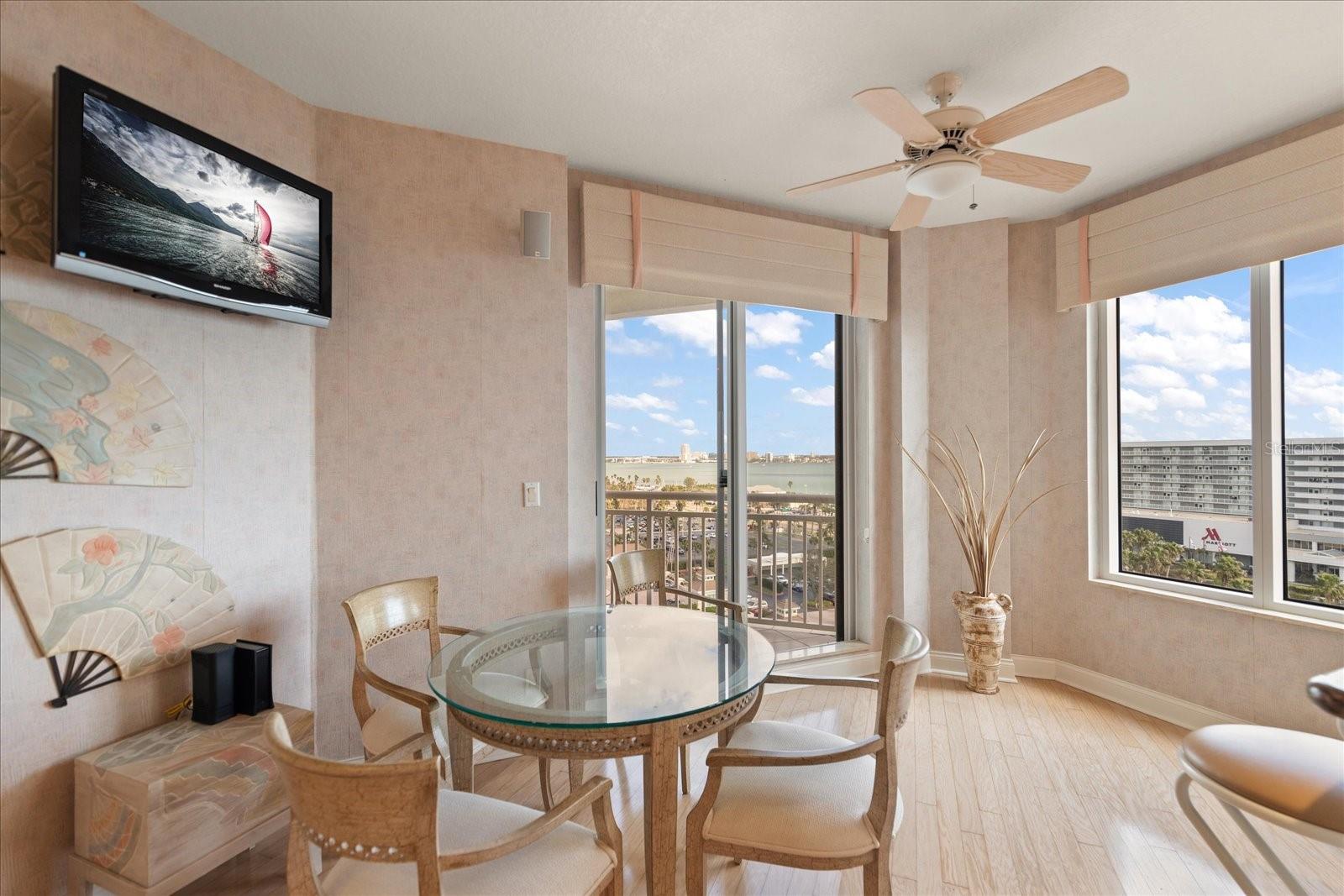 1200 GULF BLVD #906, CLEARWATER BEACH, FL, 33767