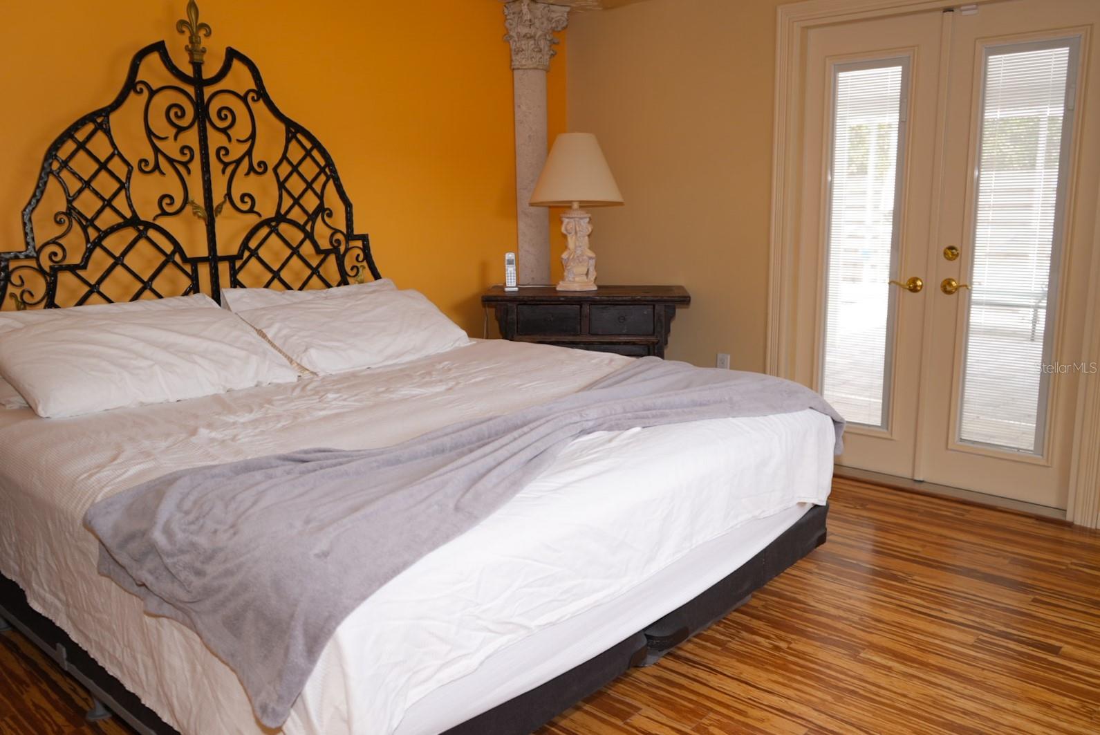 2521 CLIPPER SHIP WAY, SARASOTA, FL, 34231