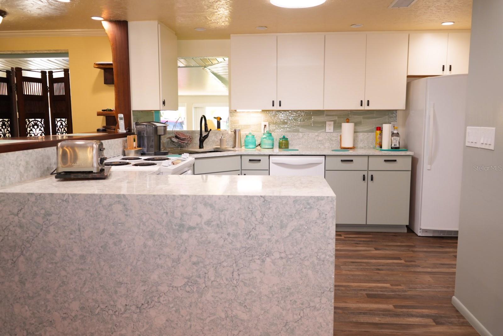 2521 CLIPPER SHIP WAY, SARASOTA, FL, 34231
