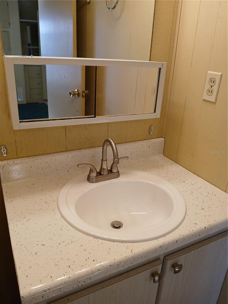 1707 IOWA AVE, BRADENTON, FL, 34207