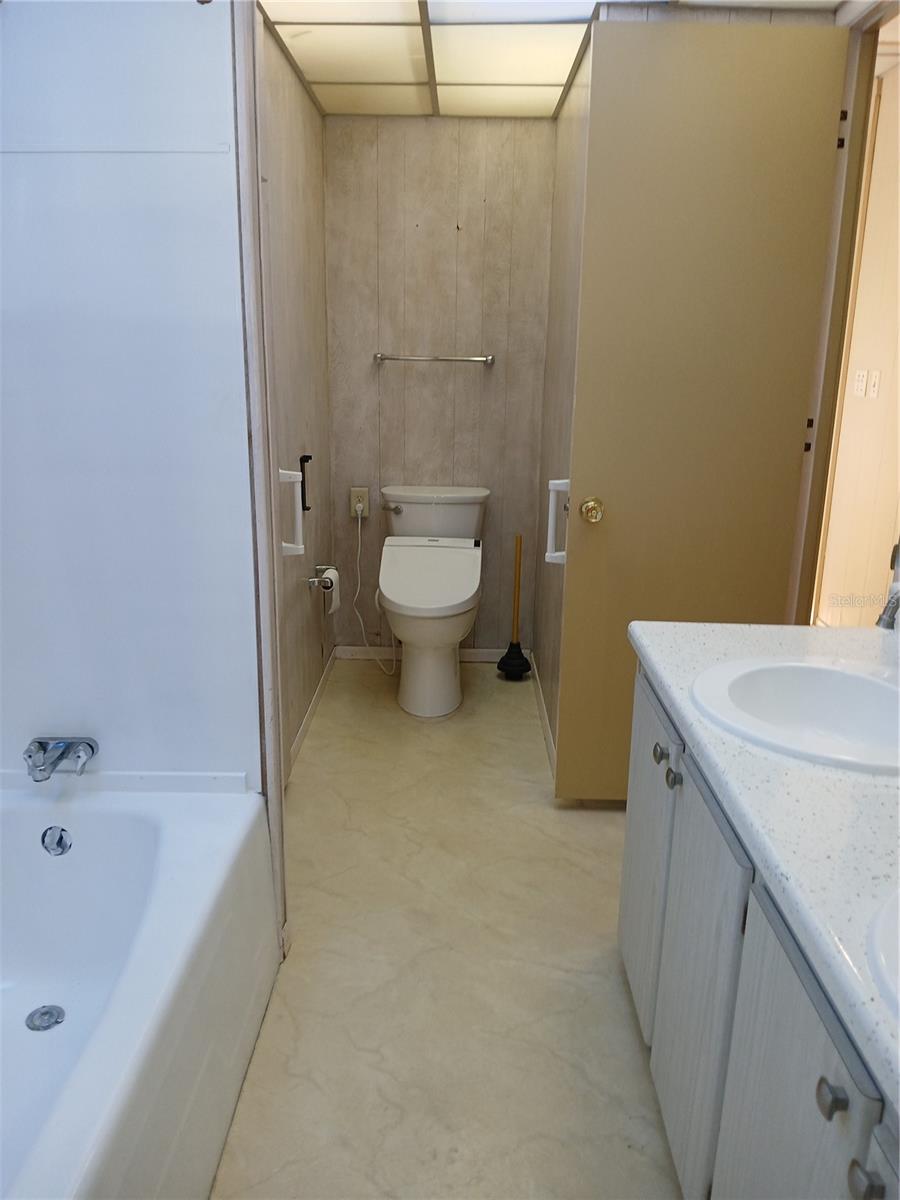 1707 IOWA AVE, BRADENTON, FL, 34207
