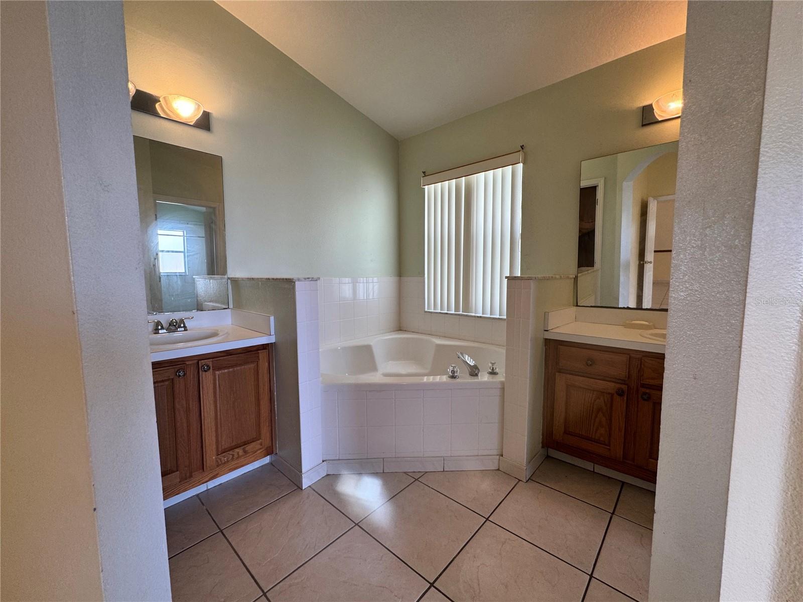 235 TUSCANY POINTE AVE, ORLANDO, FL, 32807