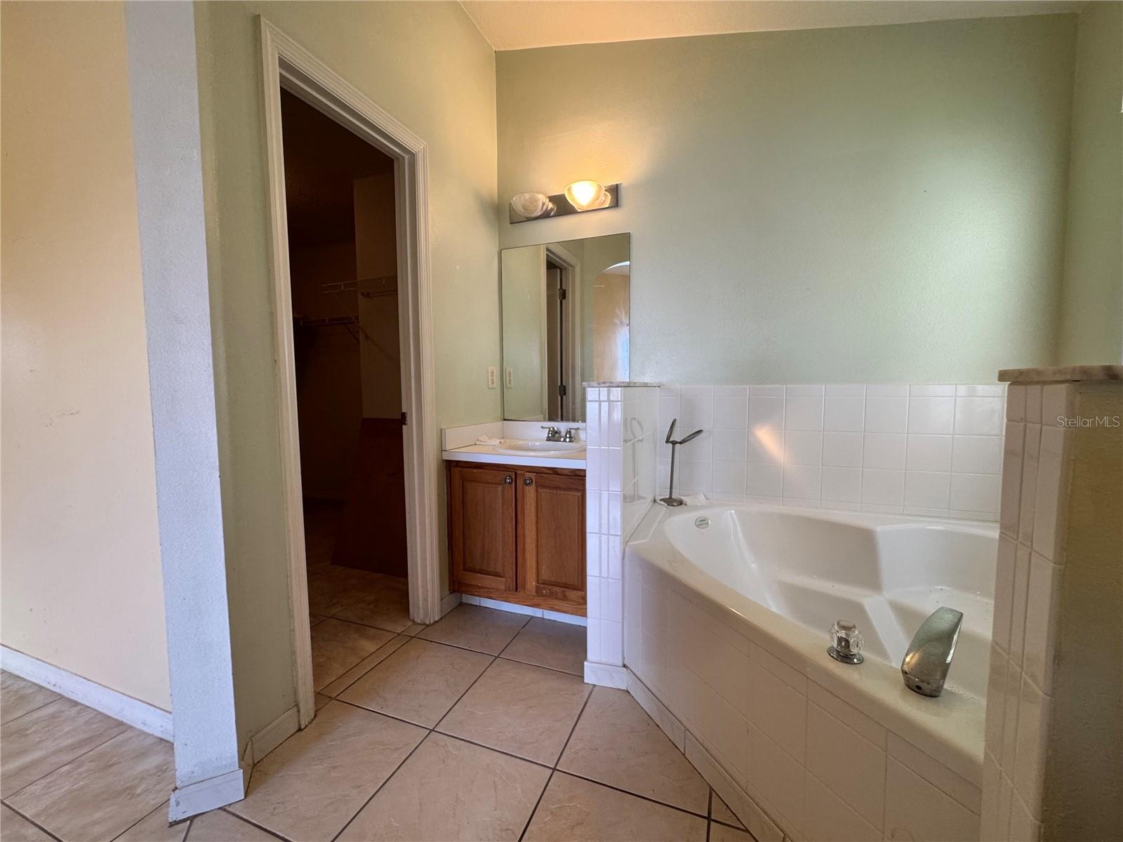 235 TUSCANY POINTE AVE, ORLANDO, FL, 32807