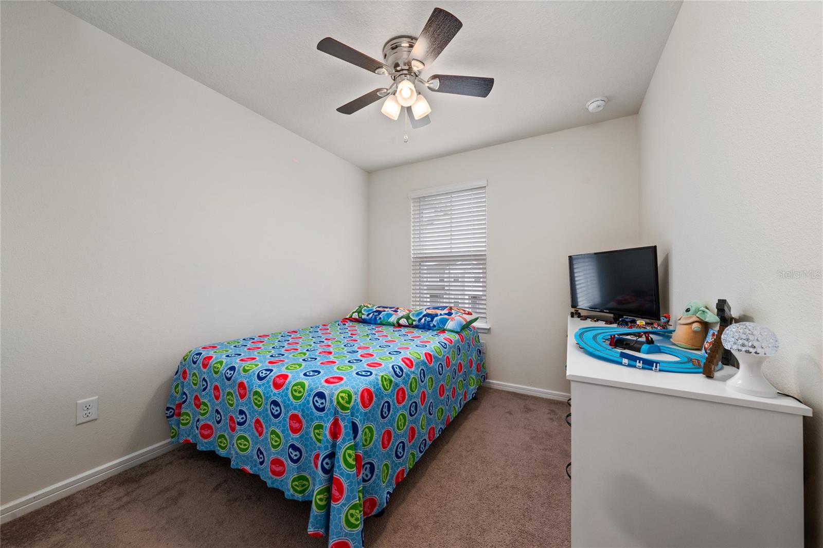 10414 FOLLY BEACH RD, ORLANDO, FL, 32827