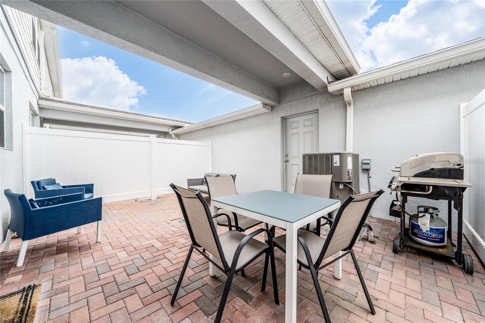 10414 FOLLY BEACH RD, ORLANDO, FL, 32827