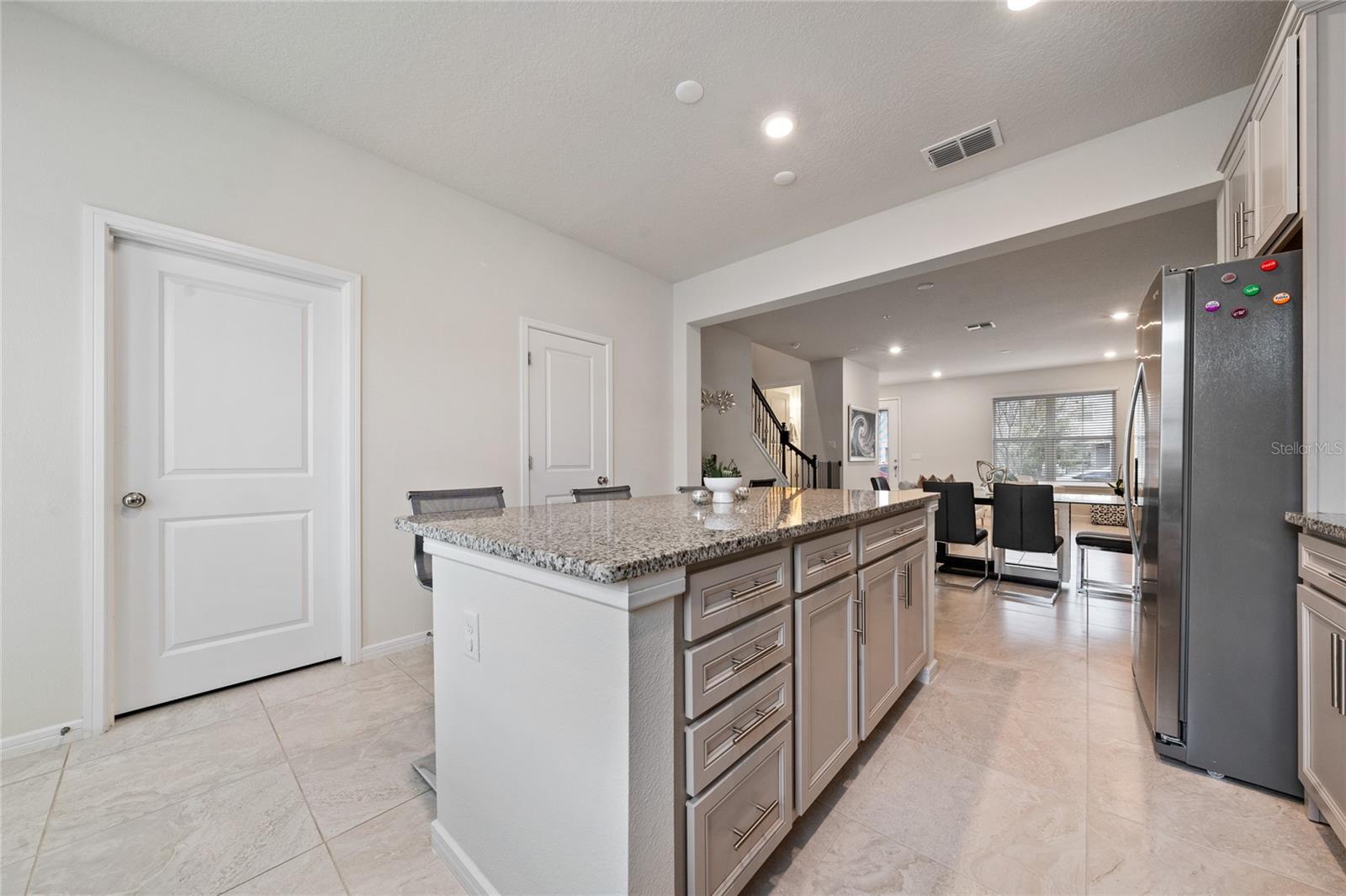 10414 FOLLY BEACH RD, ORLANDO, FL, 32827