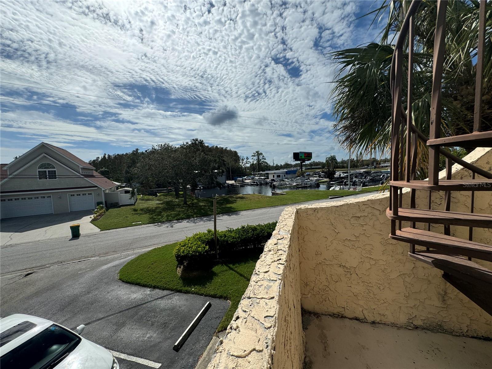 2571 CYPRUS DR #1-202, PALM HARBOR, FL, 34684