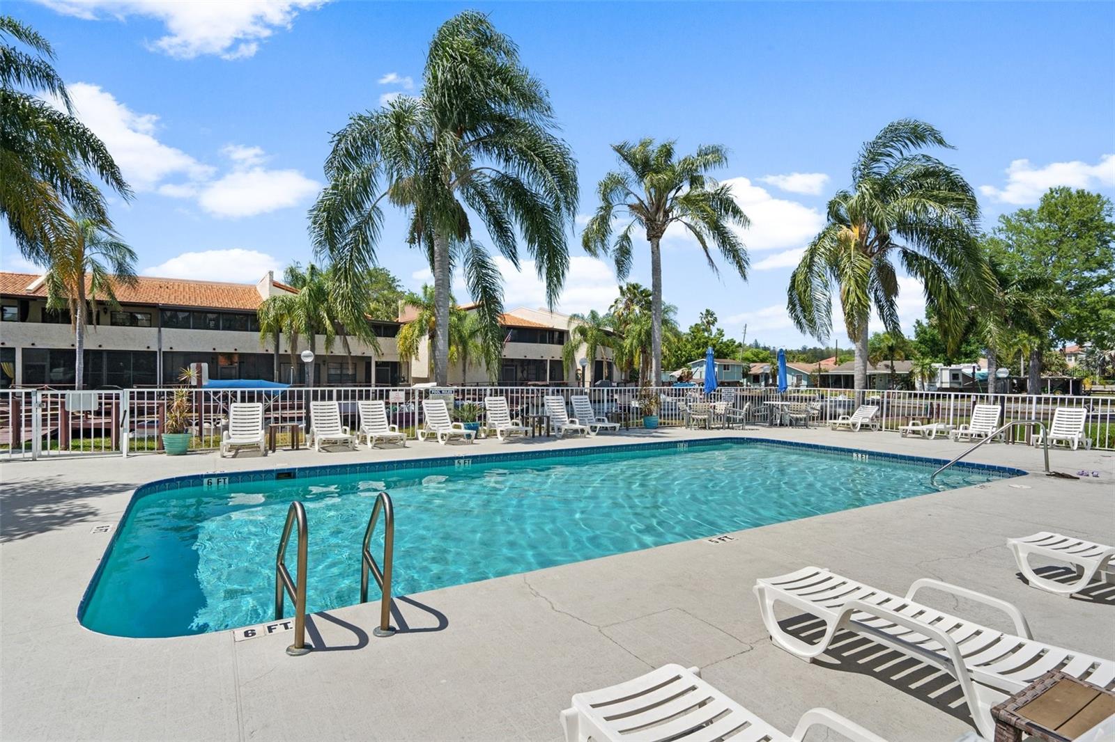 2571 CYPRUS DR #1-202, PALM HARBOR, FL, 34684