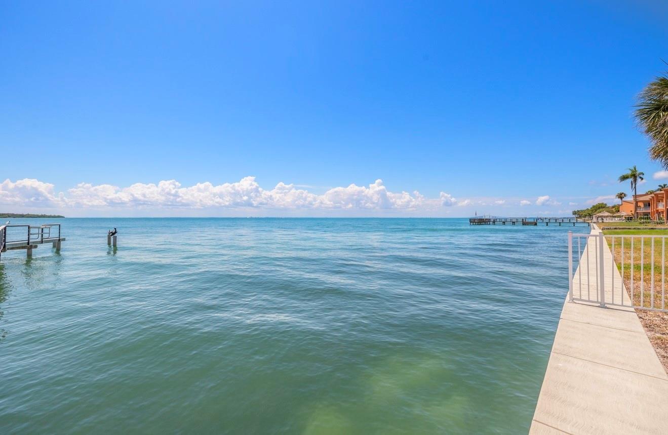 7310 SUNSHINE SKYWAY LN S #219, ST PETERSBURG, FL, 33711