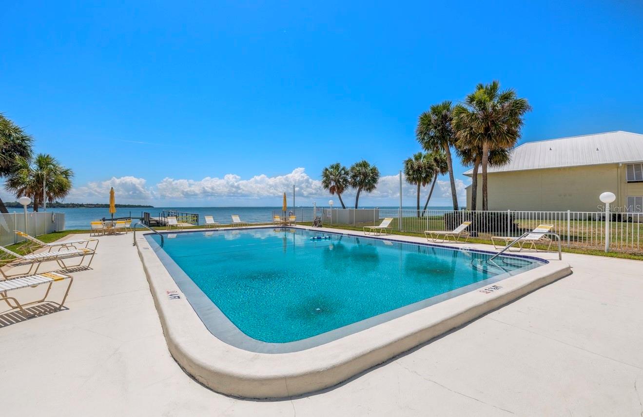 7310 SUNSHINE SKYWAY LN S #219, ST PETERSBURG, FL, 33711
