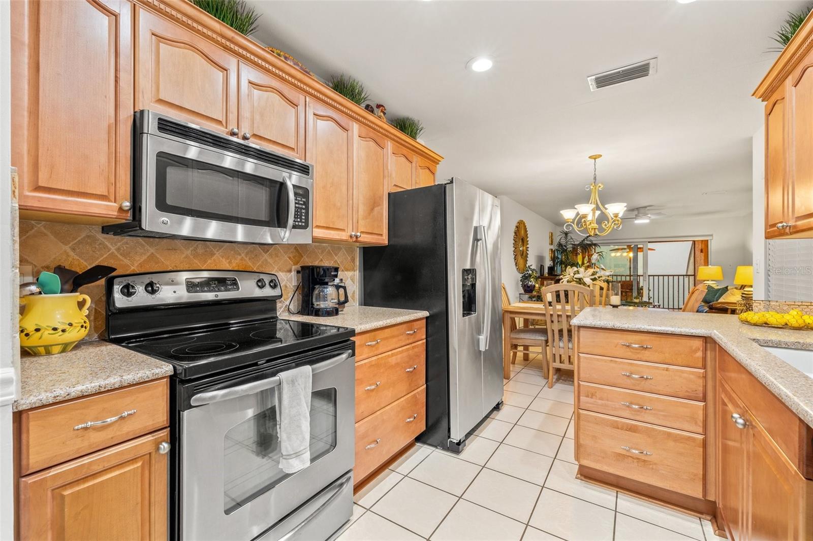 7310 SUNSHINE SKYWAY LN S #219, ST PETERSBURG, FL, 33711
