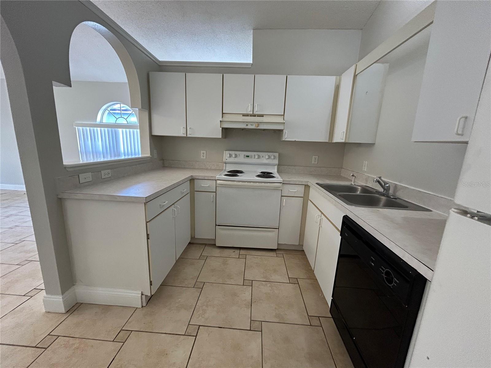 8306 GOLDEN CHICKASAW CIR, ORLANDO, FL, 32825