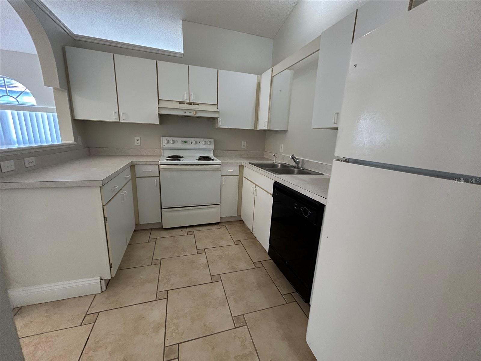 8306 GOLDEN CHICKASAW CIR, ORLANDO, FL, 32825