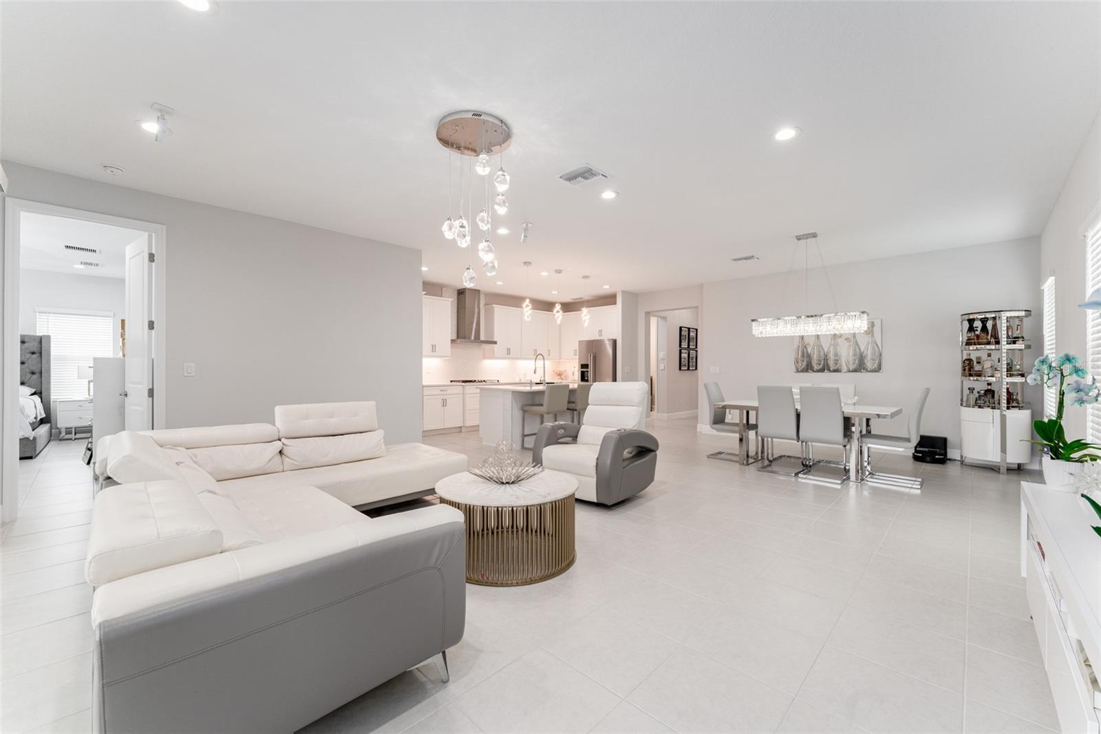 6202 HIDDEN BRANCH DR, APOLLO BEACH, FL, 33572