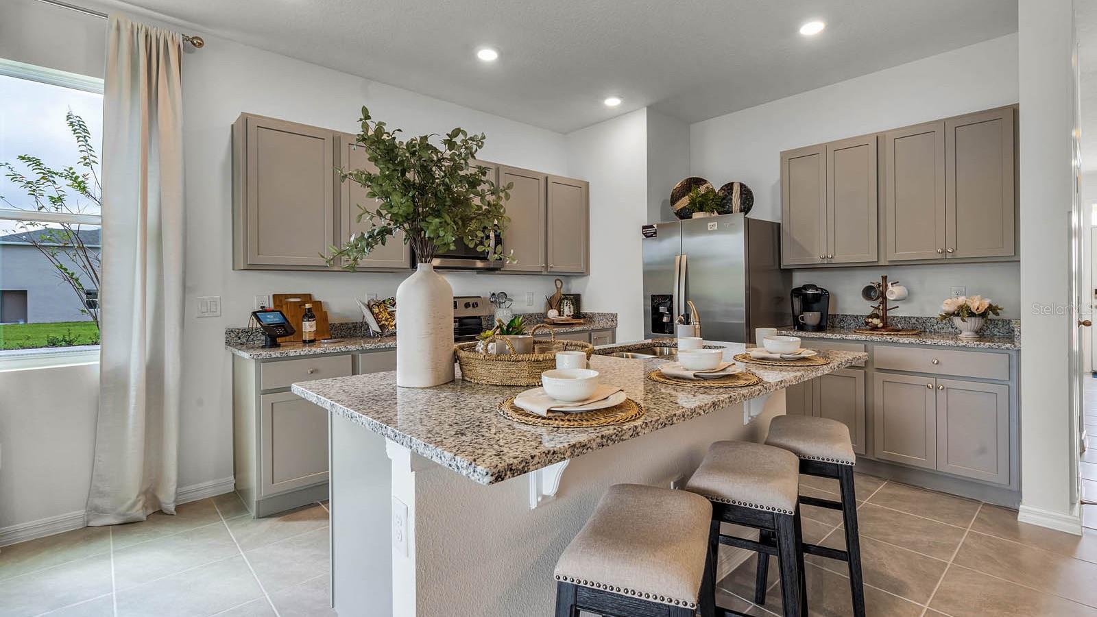 994 LIDO DR, HOWEY IN THE HILLS, FL, 34737